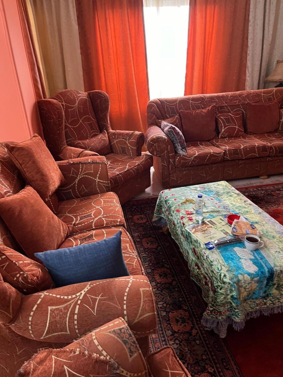 Spacious Family - 10 Min Away From Airport Apartment Cairo