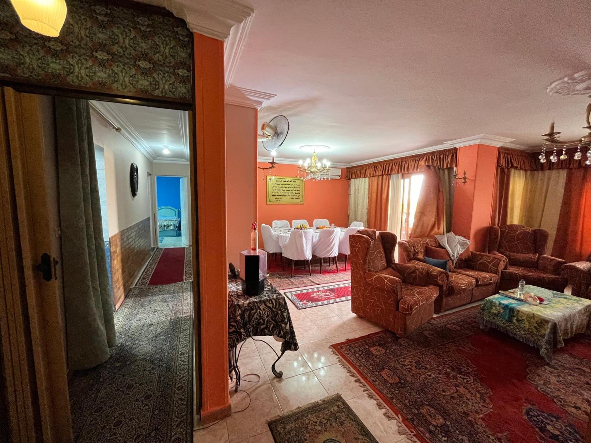 Spacious Family - 10 Min Away From Airport